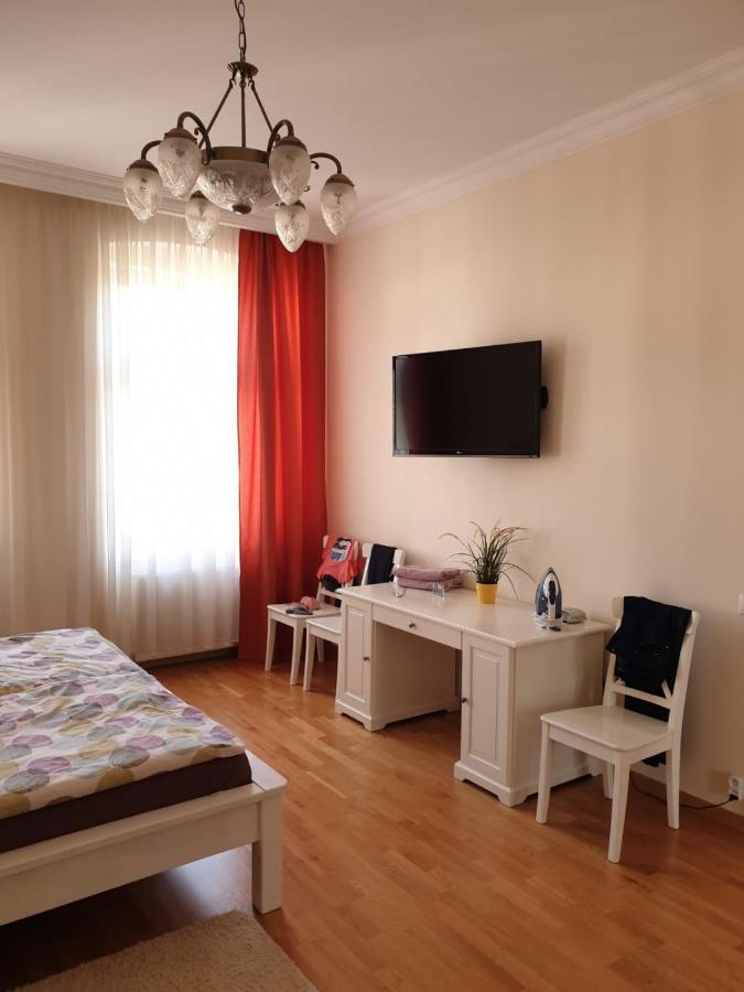Jurincom Apartments Masaryka Karlovy Vary Exterior foto